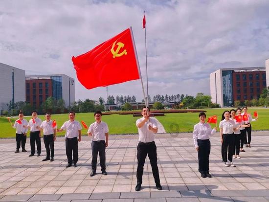 时尚公主做美甲
