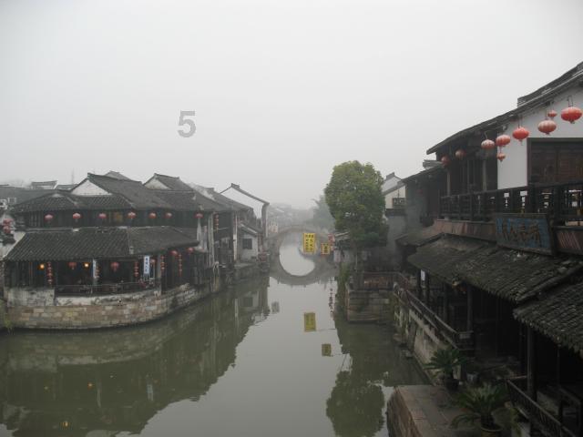 瑙鲁举行独立日庆典活动